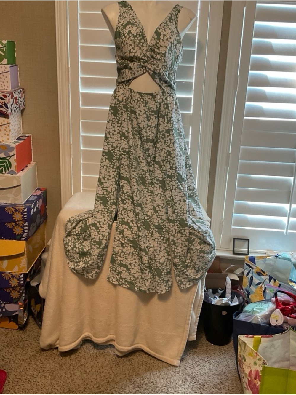 Backless Green Floral Cutout Maxi Dress